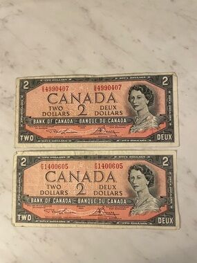 1954 set - Canada Two Dollar Banknotes